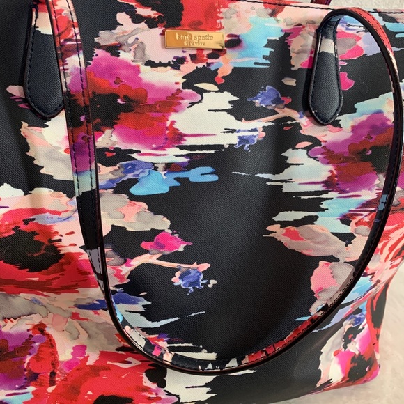 Kate Spade Adaira Laurel Way floral diaper bag - Picture 3 of 16